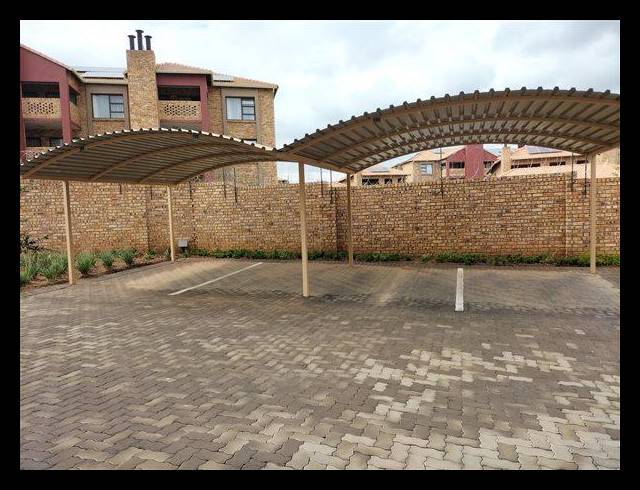 2 BEDROOM PROPERTY TO RENT IN RASLOUW